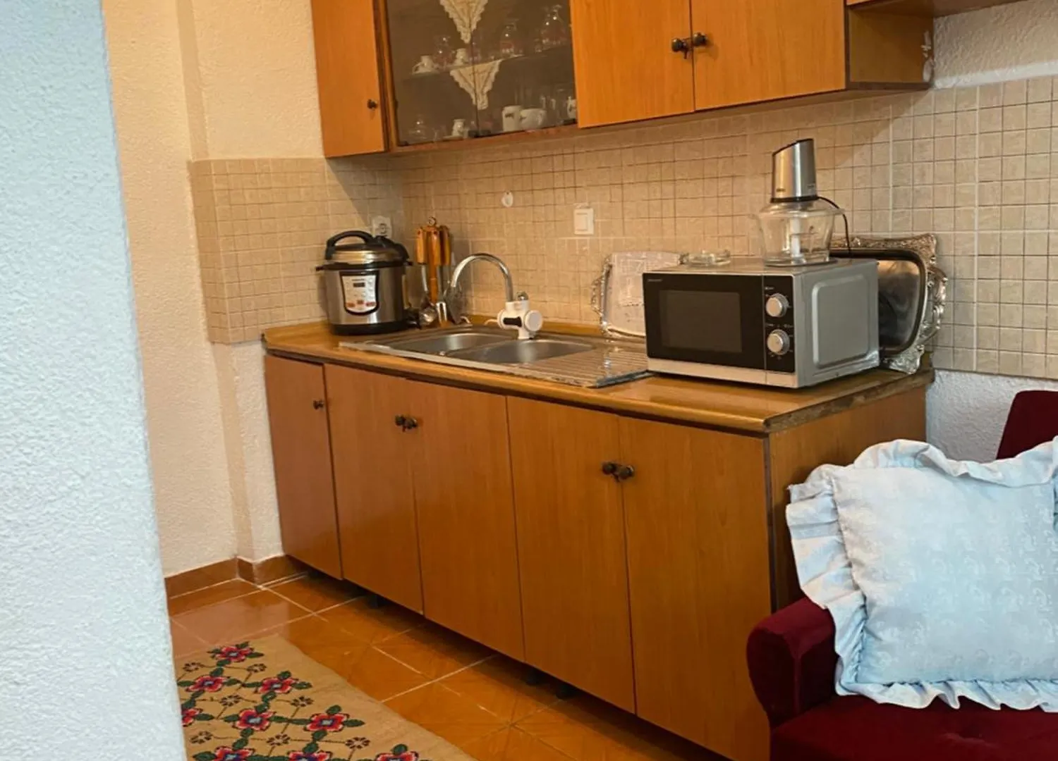 Villa Pogradeci 0*, Pogradec