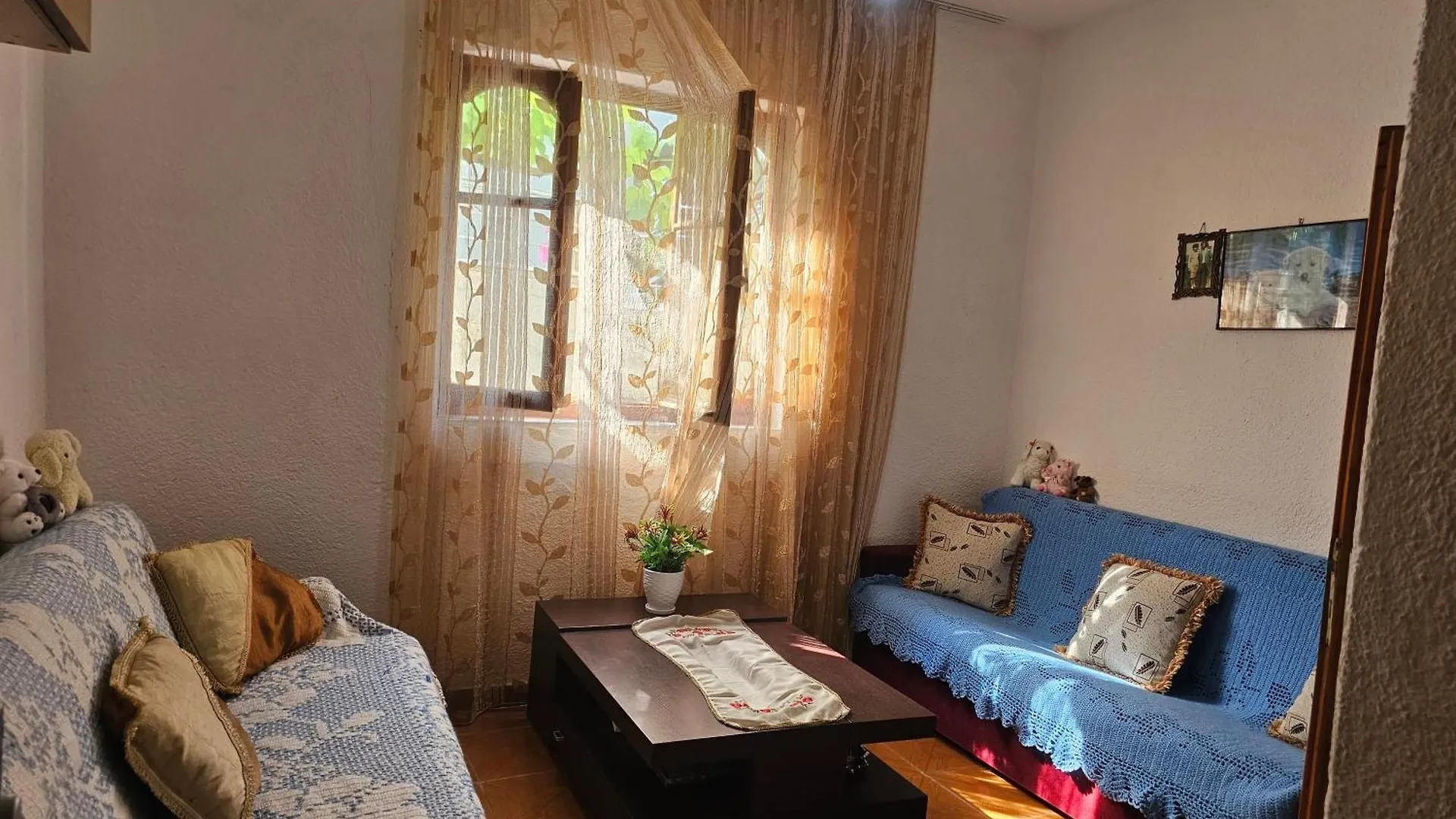 Villa Pogradeci 0*, Pogradec